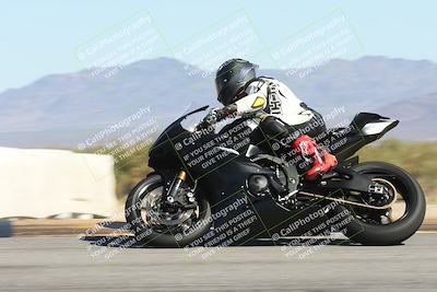 media/Oct-30-2025-Racers Edge (Thu) [[dabbdaf680]]/3-B Group/Session 4 (Turn 9 Side)/